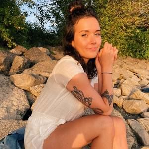 Meet your Posher, Alannah